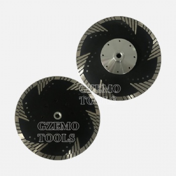 Diamond segmented blade with Triangle teeth